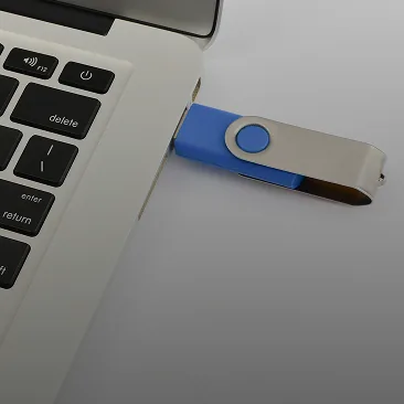 Token USB conectado ao notebook